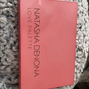 Natasha Denona love palette